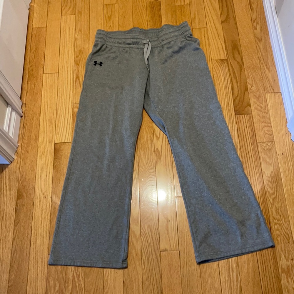 Under Armour storm fitted athletic pants medium